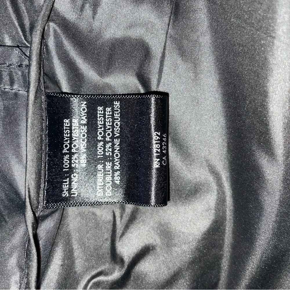 #29🎊Live 3/10/23 @7:30pm cst🖤Great Used Condition M Tumi Trench coat. - Picture 16 of 16